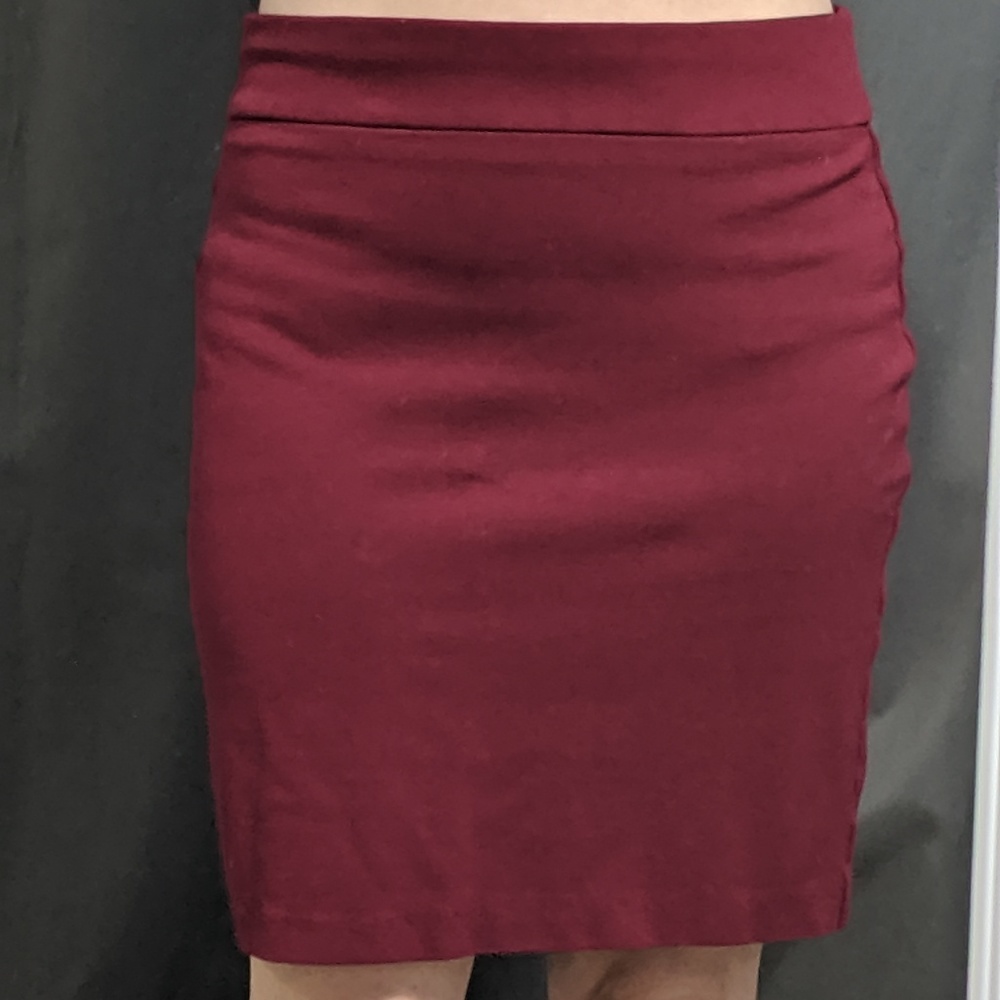 Maroon pencil skirt